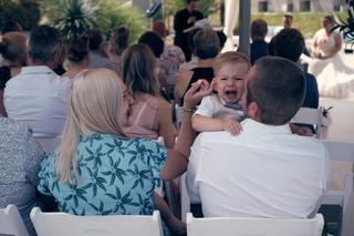 tijdens Trouwreportage Angelique en Michiel op Fort Beemster in Zuidoostbeemster door Stefan Segers