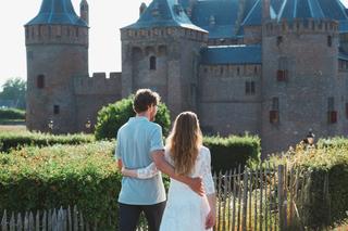 Het huwelijksaanzoek van Yvonne aan Bert bij het Muiderslot